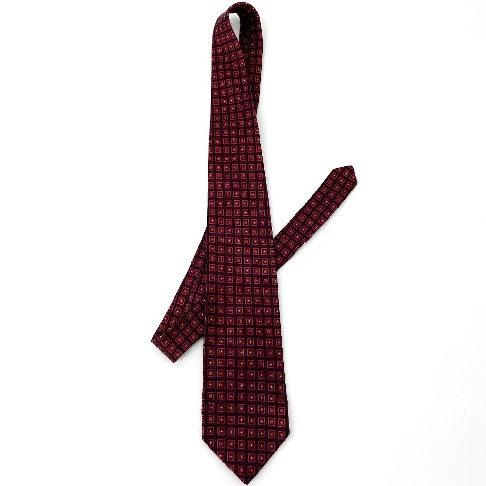 BROOKS BROTHERS Makers All Silk Square Tie